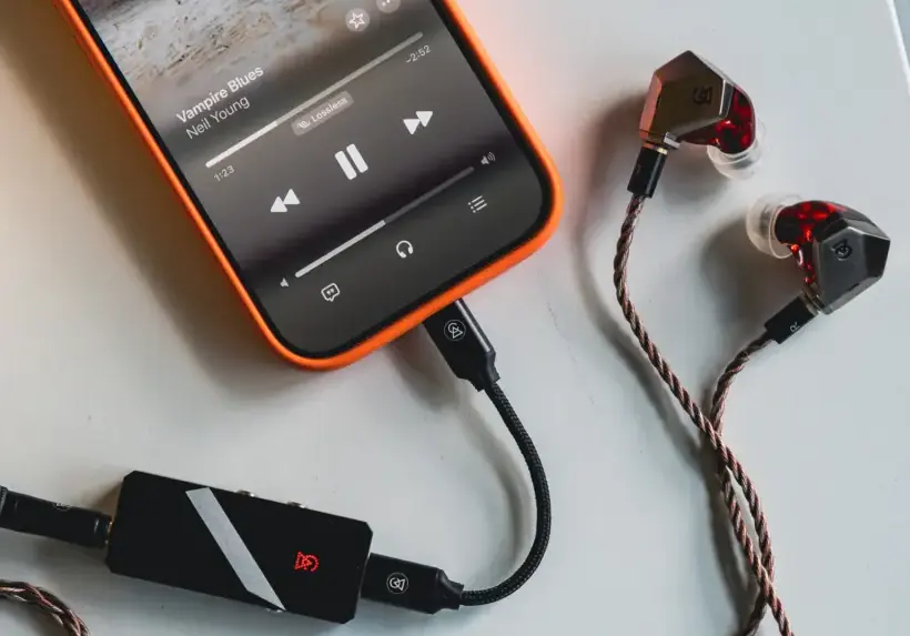 راهنمای استفاده از دانگل USB C برای تجربه کردن صدایی با کیفیت بالا در گوشیها و تبلتها