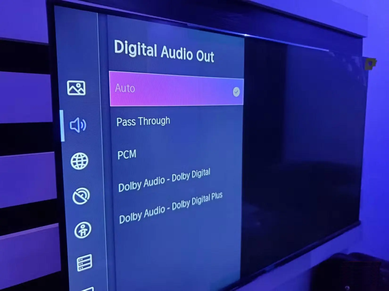 چرا Dolby Atmos کار نمی‌کند؟ تنظیمات تلویزیون برای فعال کردن دالبی اتموس